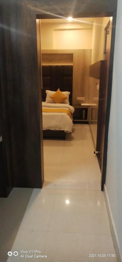 Hotel Arihant Palace , Katra 格德拉 外观 照片