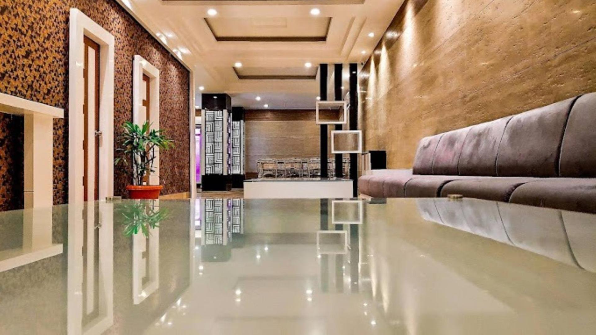 Hotel Arihant Palace , Katra 格德拉 外观 照片